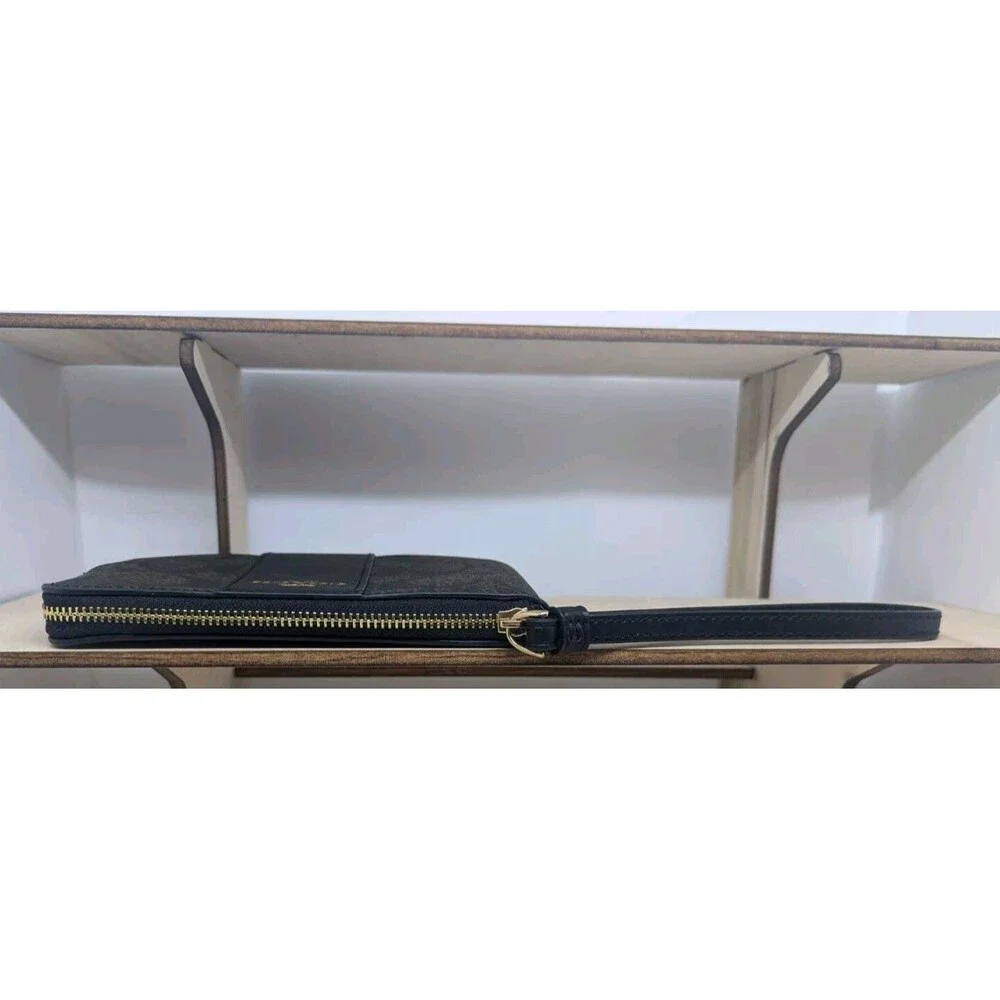 Coach Corner Zip Wristlet - Walnut/Black Signature Canvas, Brand New - Picture 5 of 5